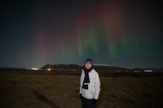 Christmas Evening Northern Lights Tour From Reykjavik