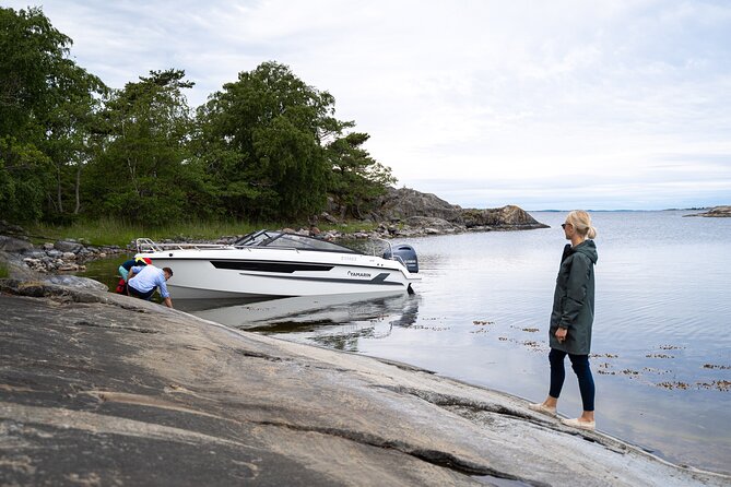 Cruise the Oslofjord Like a Local - in a Private Daycruiser - Meeting Point and Pickup