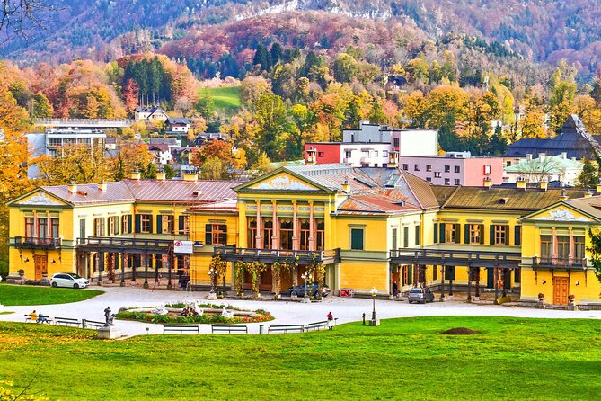 Direct One Way Transfer From Český Krumlov to Bad Ischl - Booking Information