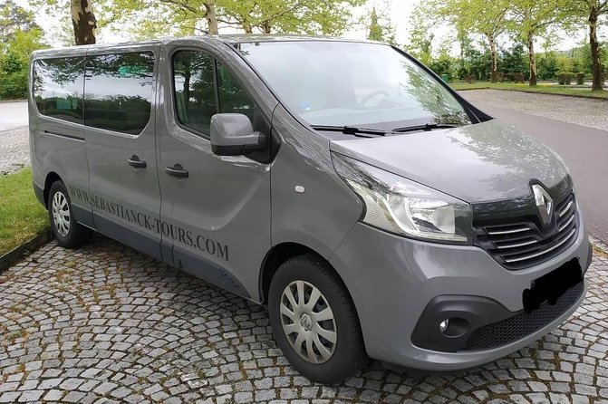 Direct One Way Transfer From Vienna to Prague - Service Details