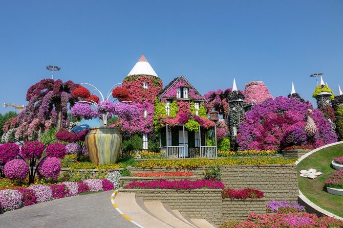 Dubai: Miracle Garden, Butterfly Garden and Global Village Tour - Pickup Details