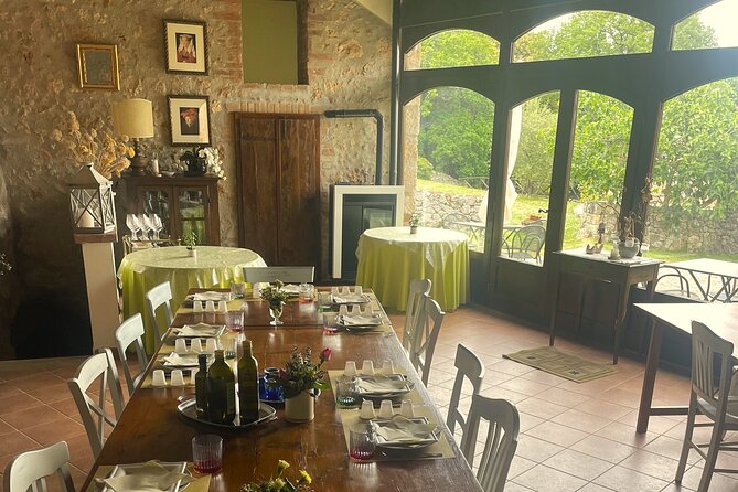 Evo Oil Experience With Oil Tasting and Lunch in the Nature - Experience Inclusions