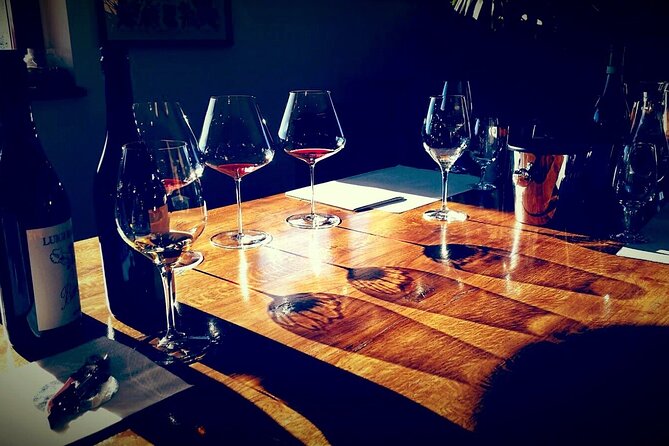 Exclusive Wine Experience With a Local Sommelier in Milan