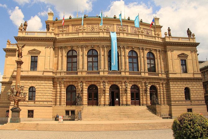 Explore Prague In Half A Day - Background