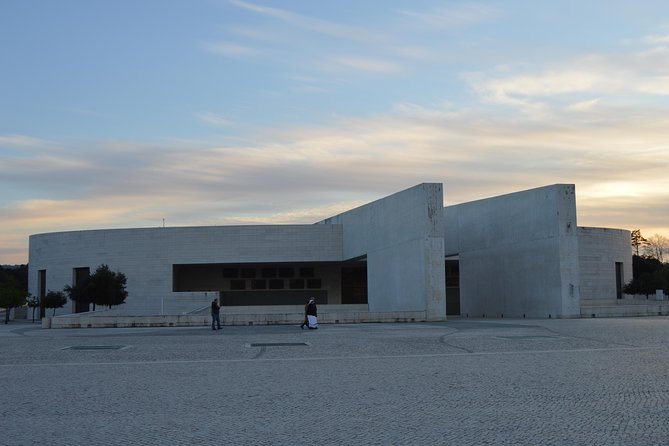 Fátima, Batalha, and Nazaré Full Day Private Tour From the West - Pickup Locations