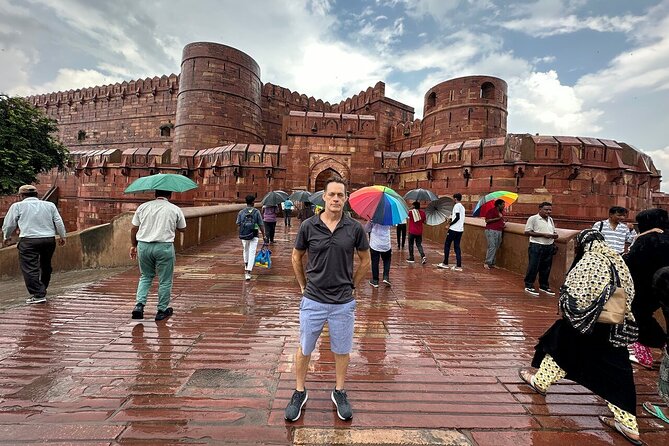 From Delhi: Taj Mahal & Agra Fort Tour by Car - All Inclusive - Pickup Information