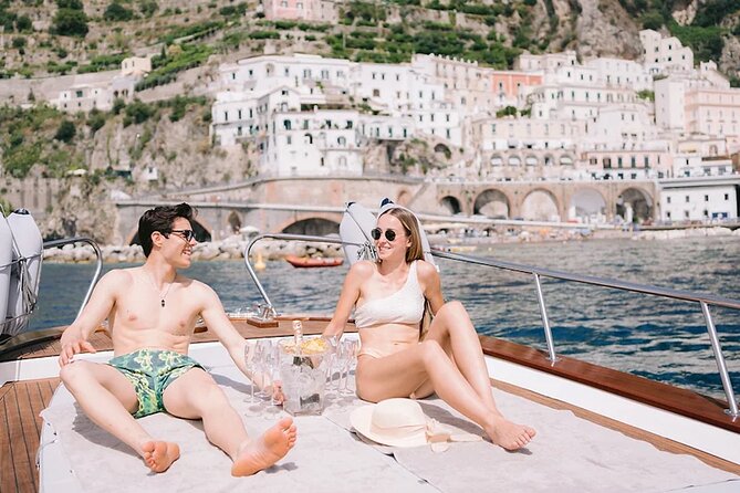 Full Day Private Tour to Capri With Skipper