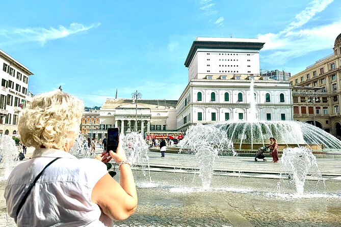 Genoa Guided Walking Tour With Panoramic Lift & Focaccia Tasting