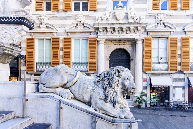 Genoa Shared Walking Tour With Light Lunch - Meeting Point Details