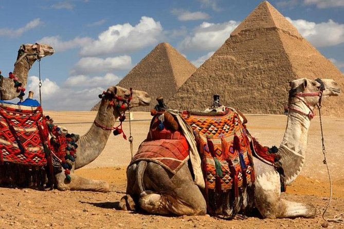 Giza Pyramids - History of Giza Pyramids