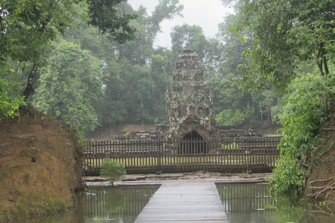 Grand Circuit With Banteay Srei and Banteay Samre Tour - Tour Overview