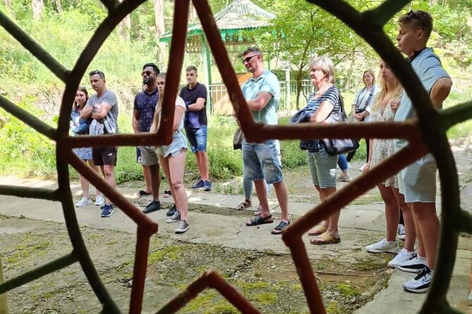 Guided Walking Tour: Dictators Footprints Enver Hoxha in Tirana - House of Leaves Museum