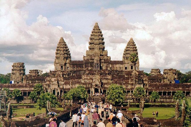 Half-Day Angkor Tuk-Tuk Explorer Tour From Siem Reap - Tour Itinerary