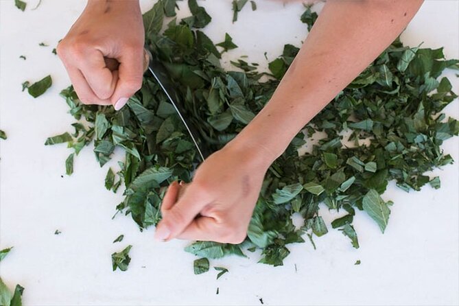 Half Day Cooking Class Experience With Amman Panoramic Tour - What to Expect in the Cooking Class