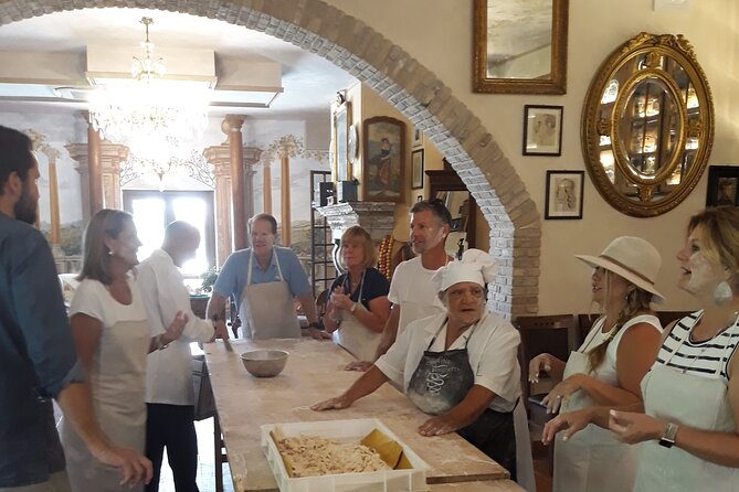 Half-Day Pizza Making Class With Wine Tour in Rome Countryside - Experience Highlights