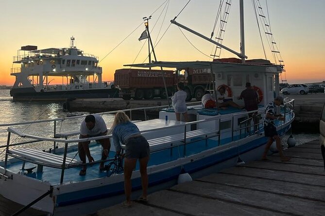Half Day Wooden Boat Sea Tours in Parikia Bay