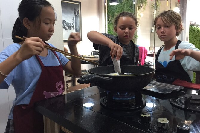 Hanoi Cooking Class and Market Tour in Ancient House - Experience Details