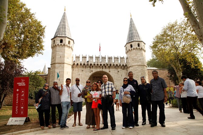Highlights of Europe & Asia Continents With Topkapı Palace-Harem - Historical Significance of Topkapı Palace