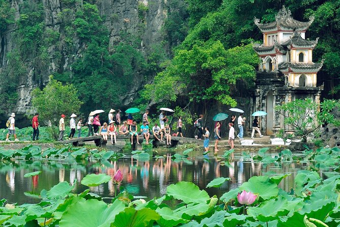 Hoa Lu - Tam Coc - Ninh Binh, Cycling, Local Family Visit, Small Group Tour - Meeting and Pickup