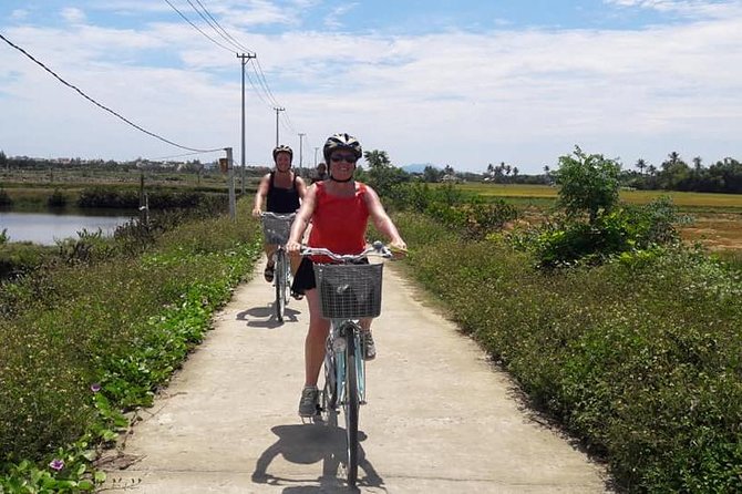 Hoi an Countryside Biking Tour(Vegetable Village -Basket Boat – Fishing Village)