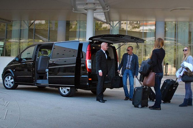 Hvar - Dubrovnik : Private One-Way Transfer With Mercedes Vehicles
