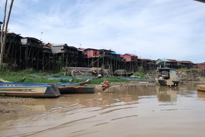 Kompong Kleang Floating Village on the Tonle Sap Lake - Location and Tour Details