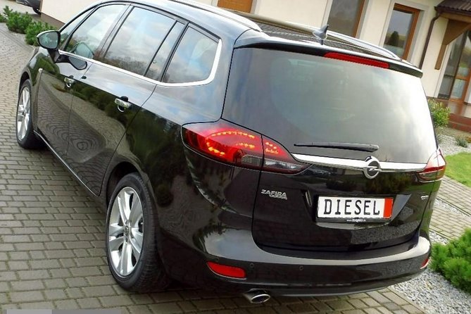 Kraków - Budapest or Budapest - Kraków Car Transfer - Meeting and Pickup