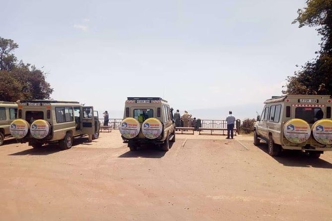 Lake Manyara National Park Full-day Tour