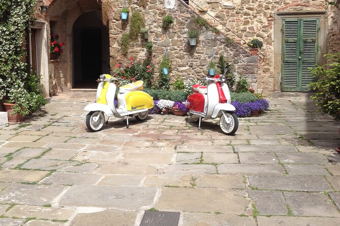 Lambretta Rental in Modena - Meeting Point and Pickup