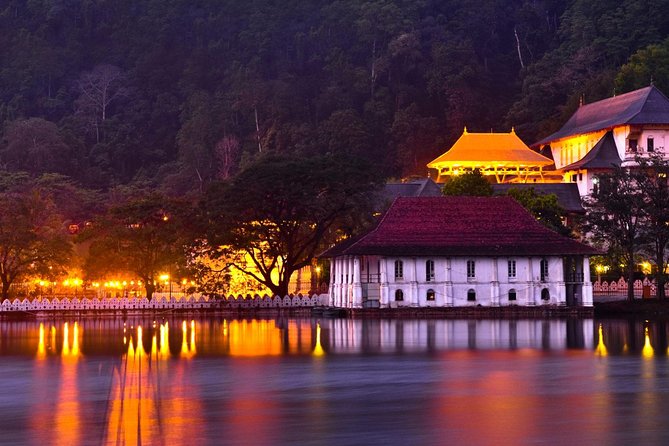 Last Kingdom of Sri Lanka- Kandy Private Day Tour From Colombo - Itinerary Overview