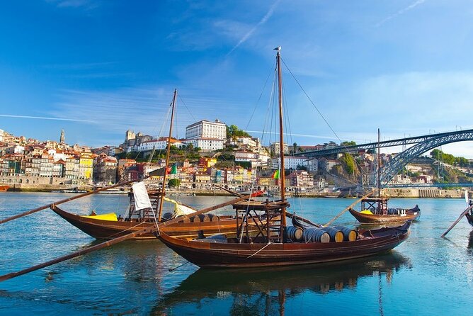 Lisbon to Porto & Back: Fátima, Tuk Tuk in Porto, Óbidos - Tour Highlights