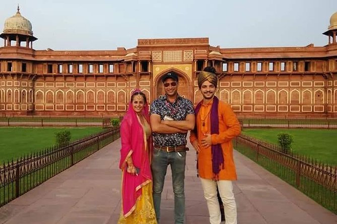 Luxury Taj Mahal Tour by Luxury Car - All Inclusive - Tour Overview