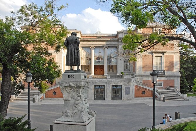 Madrid: Prado Museum and Bourbon Madrid Guided Tour With Tickets - Meeting and Pickup