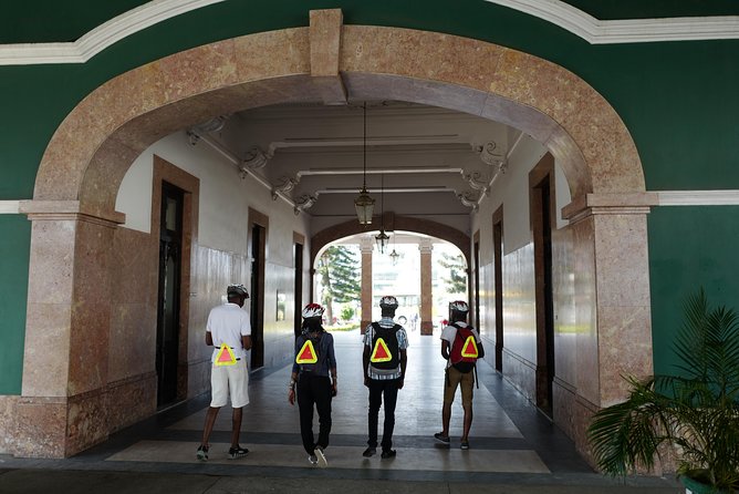 Maputo Short Cycle, Promenade & Downtown