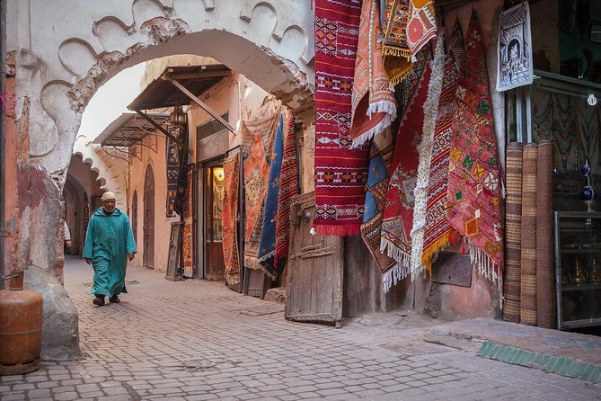 Marrakesh Shopping Tour From Casablanca
