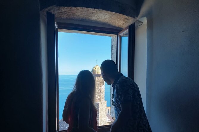 Medieval Village Walking Tour With Aperitif in Castelsardo - Aperitif Details