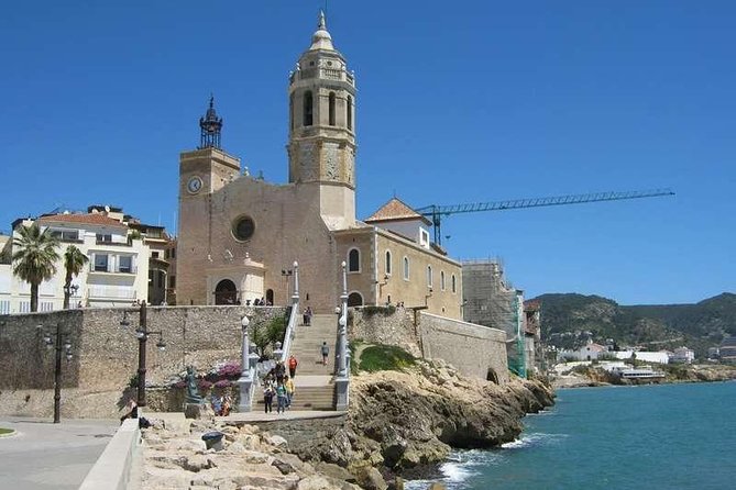 Montserrat Tour and Liqueurs Tasting - Tour Location and Highlights