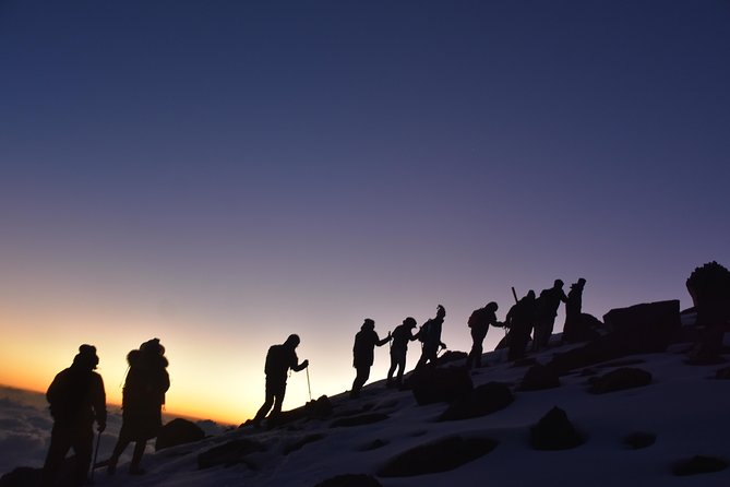 Mount Kenya Sirimon - Chogoria Route(5 Days) - Trip Overview