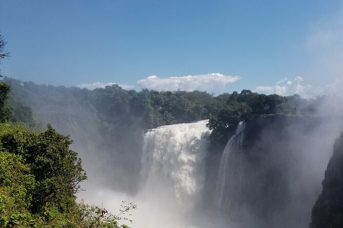 Multi-Day Sunset Cruise and Falls Tour in Zambezi River - Location and Pricing