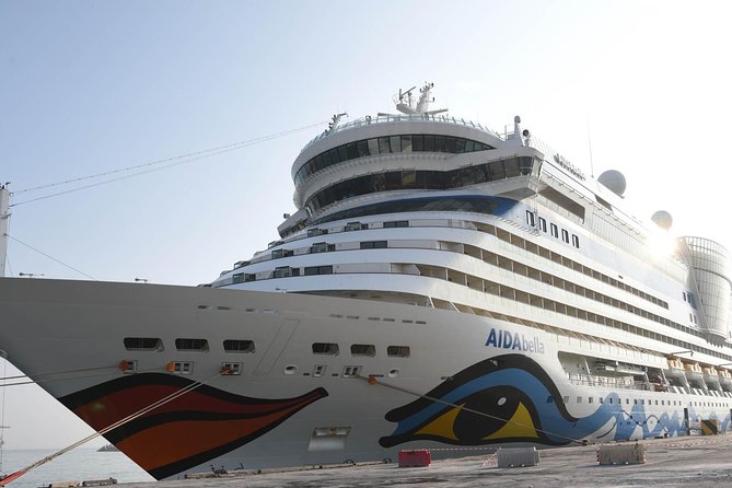 Muscat : Cruise Ships Arriving in Muscat