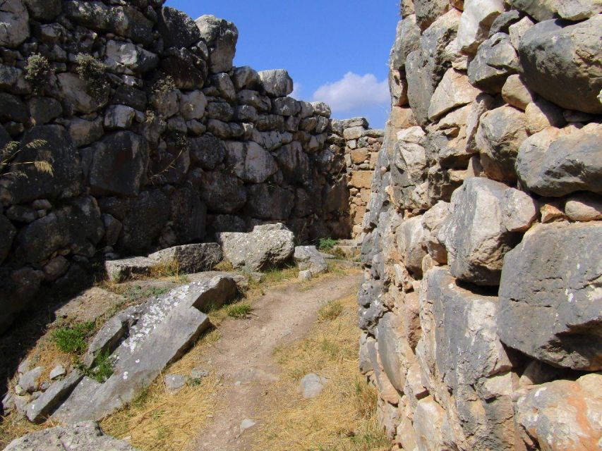 Mycenae: Audioguide - Acropolis, Treasure of Atréus & Museum - Pricing and Duration