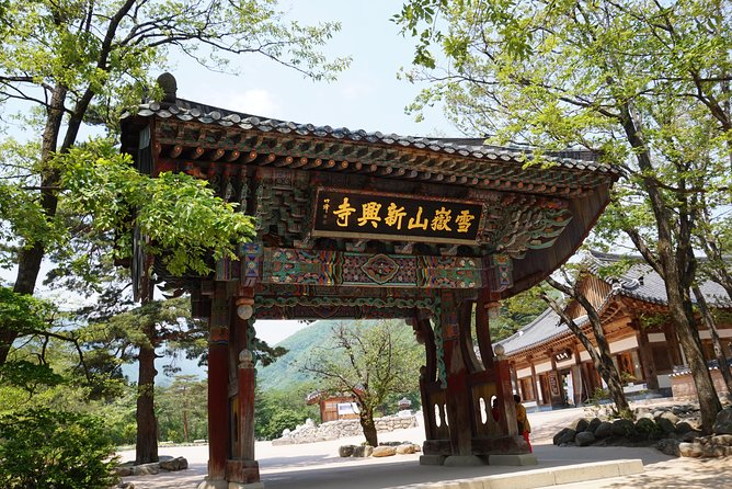 Nami Island & Mount Seorak Day Trip From Seoul - Transportation Details