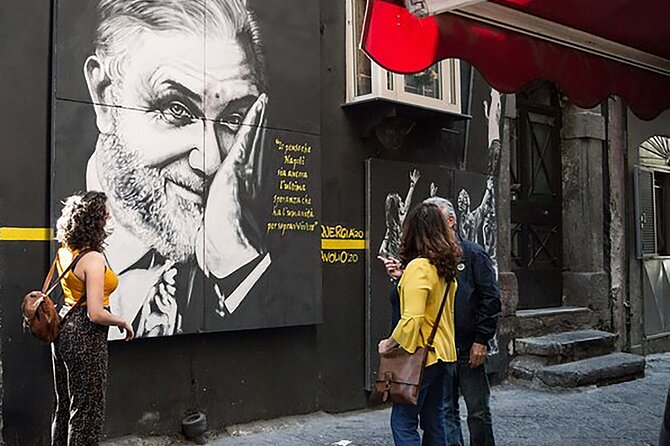 Naples Street Art Tour in Quarters Spagnoli - Meeting Point Information