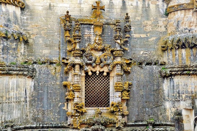 One Way Lisbon to Porto, Through Knight Templars Town of Tomar and Coimbra