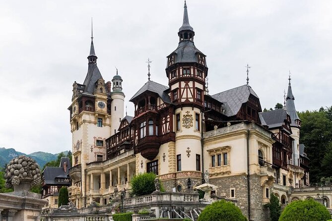 Peleș Castle - Private Tour From Bucharest - Tour Logistics