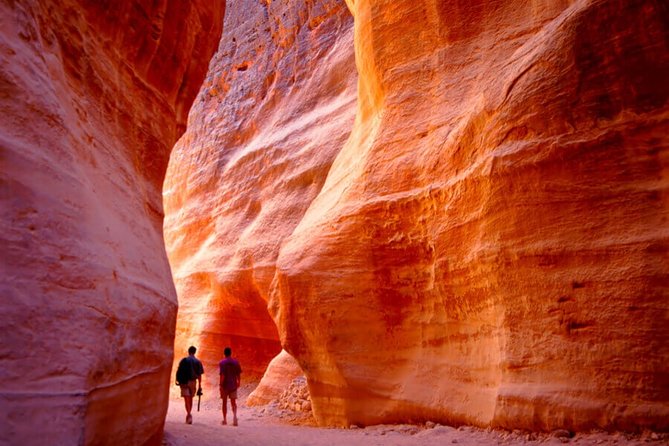Petra 1-Day Tour From Eilat + FREE Traditional Lunch