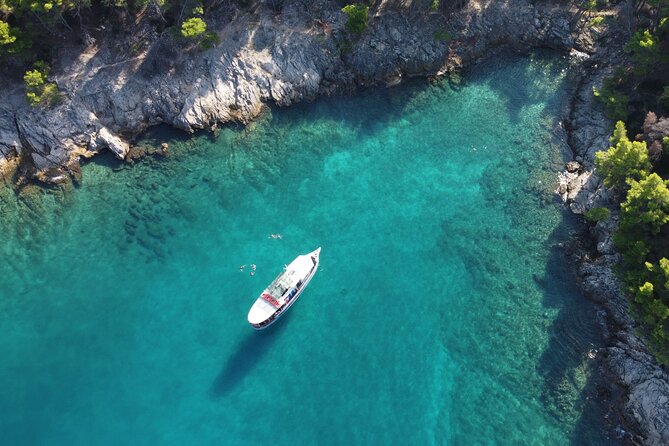 Podstrana and Jesenice Full-Day Island Adventure Boat Trip - Booking Details