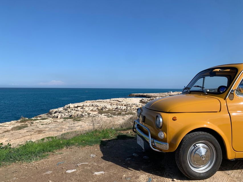 Polignano a Mare: Tour by Vintage Fiat 500 With Driver