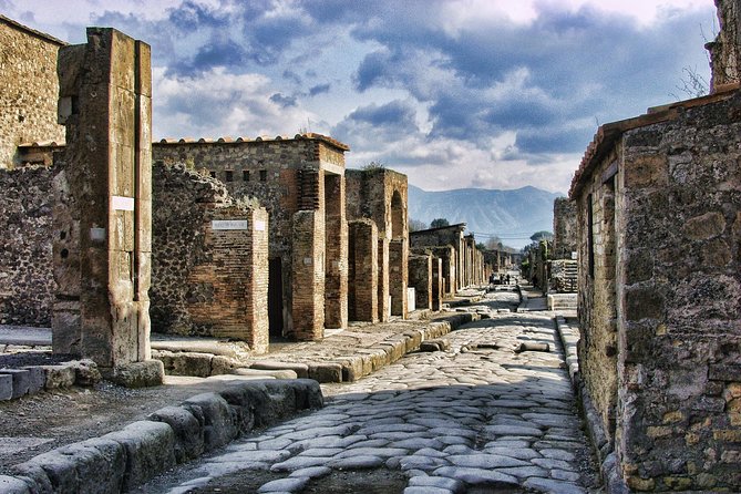 Pompeii & Sorrento Private Full Day From Naples - Pickup Information