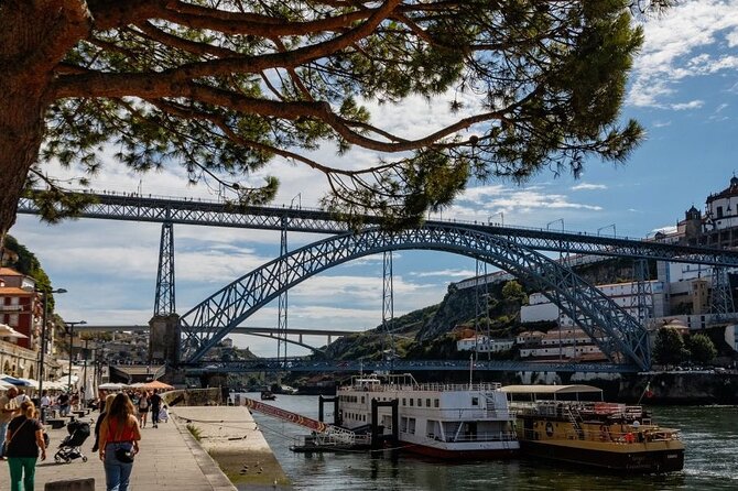 Porto Intro Tour With a Local Guide: Private & Custom Kickstart - Experience Inclusions